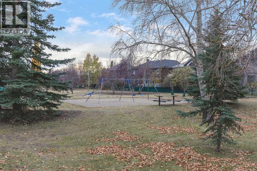 278 Douglasdale Point Se, Calgary, Alberta  T2Z 3A2 - Photo 41 - A2352912