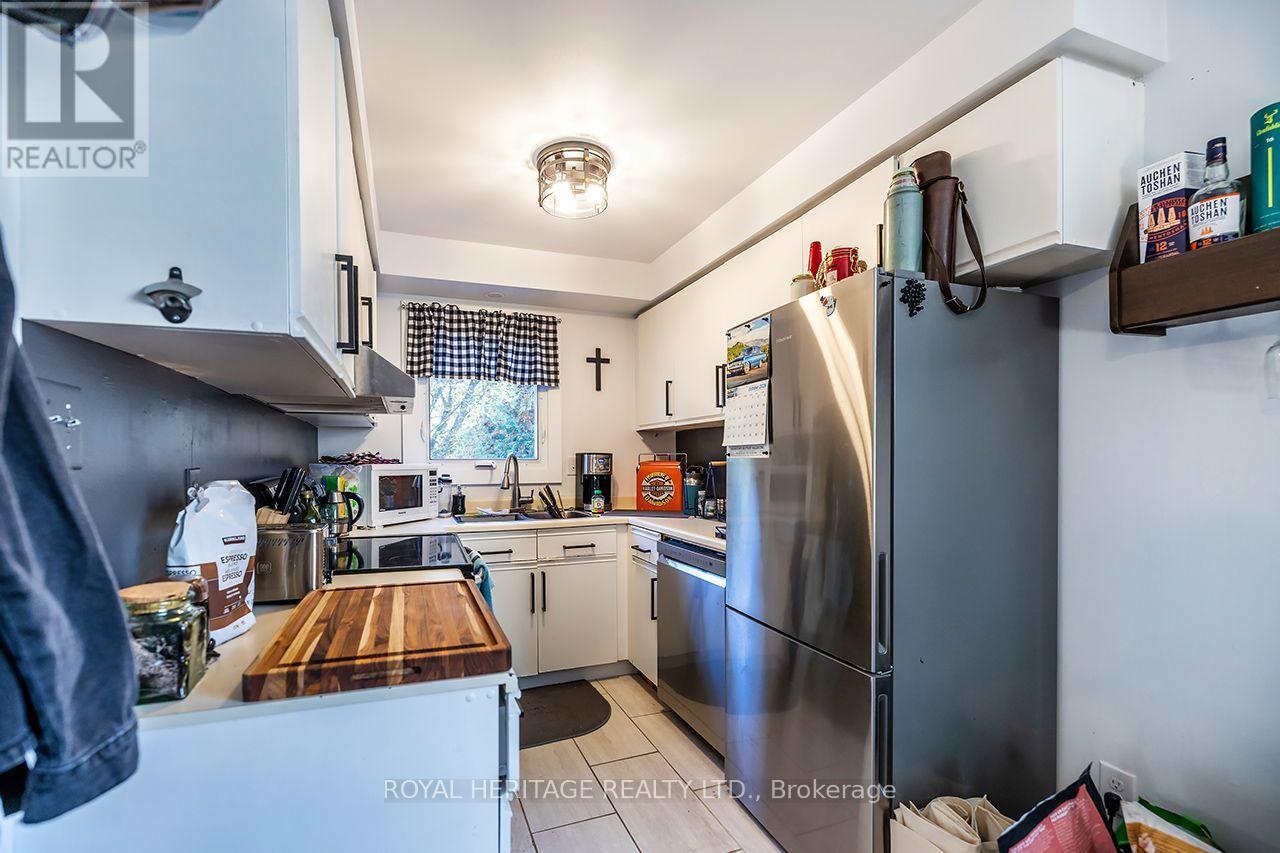 26 Hartsfield Drive, Clarington, Ontario  L1E 1M5 - Photo 9 - E14099442