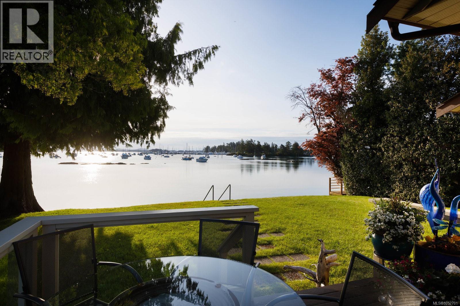 10639 Blue Heron Rd