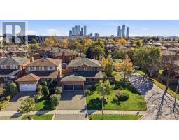 414 BELVIEW AVENUE, Vaughan, Ontario