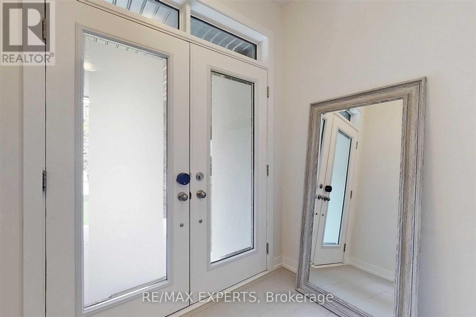 21 Fancamp Drive, Vaughan, Ontario  L6A 1P9 - Photo 2 - N14099454
