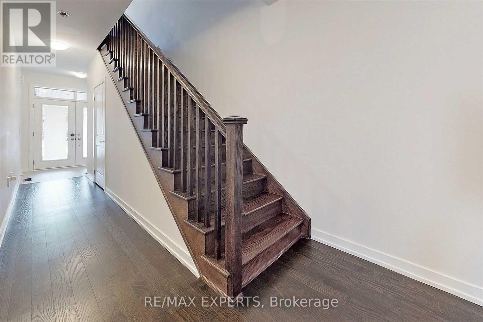 21 Fancamp Drive, Vaughan, Ontario  L6A 1P9 - Photo 3 - N14099454