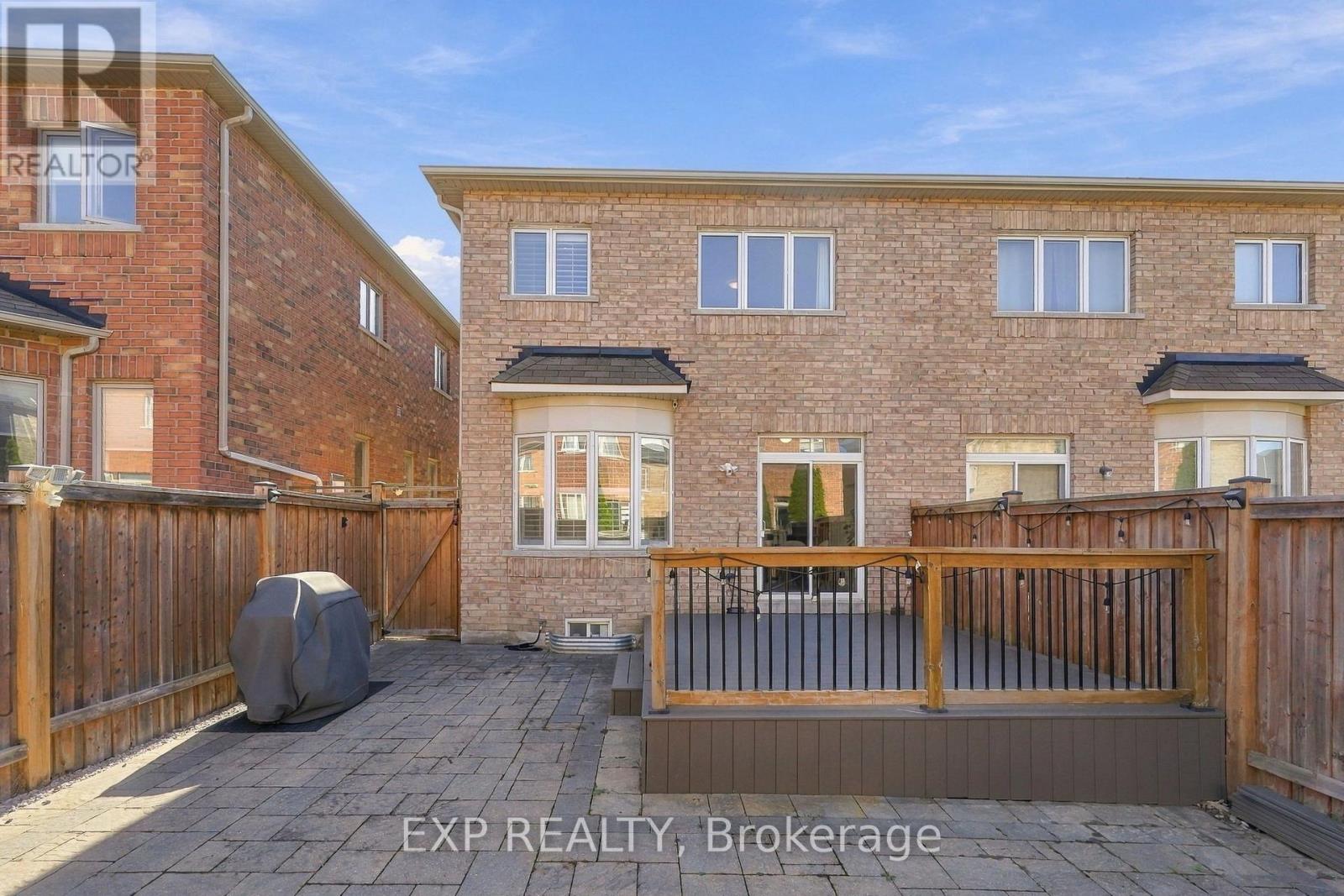 262 Wilfred Murison Avenue, Markham (Berczy), Ontario  L6C 0S6 - Photo 40 - N14099486