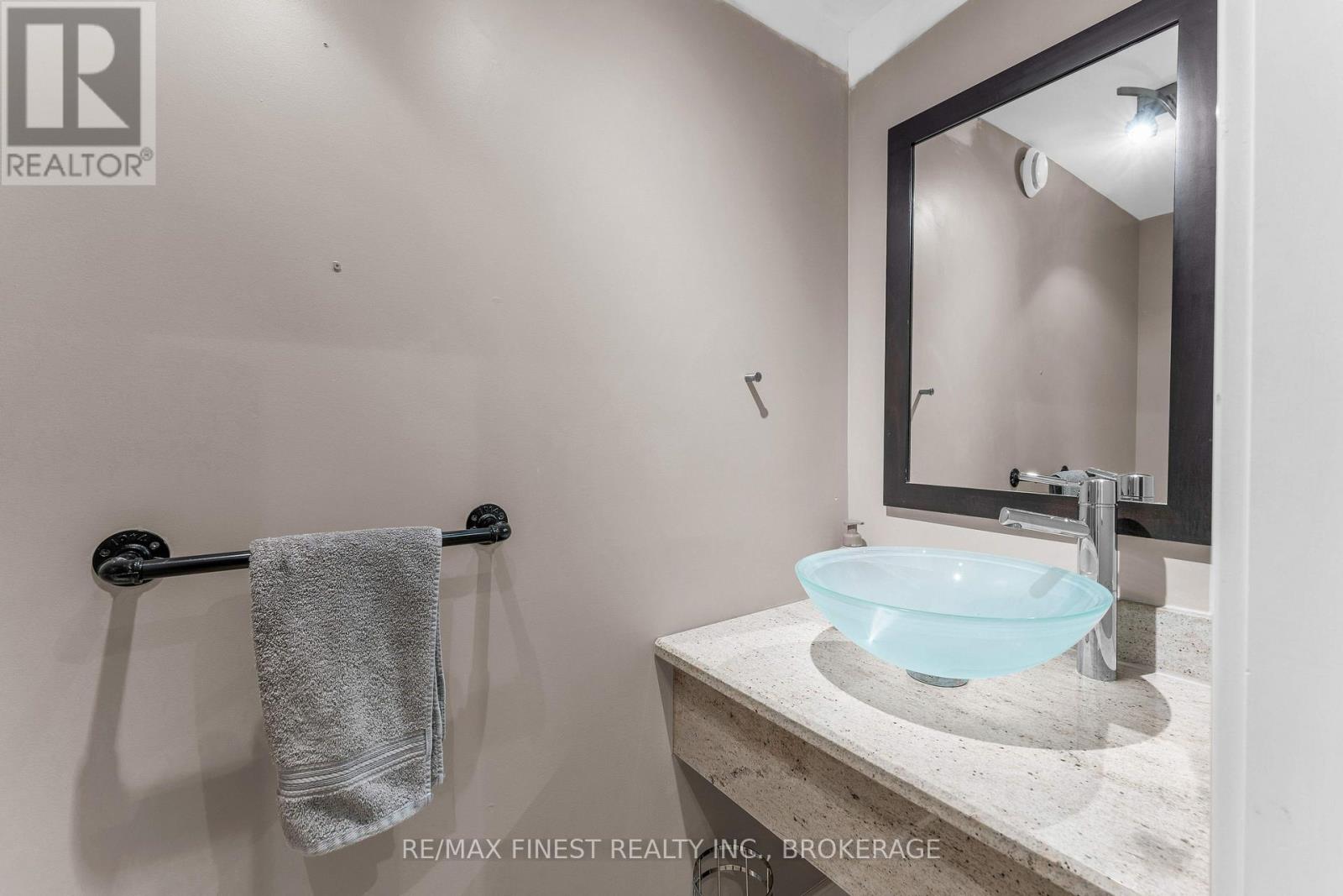 141 Benjamin Court, Loyalist, Ontario  K7N 2A2 - Photo 41 - X13848502