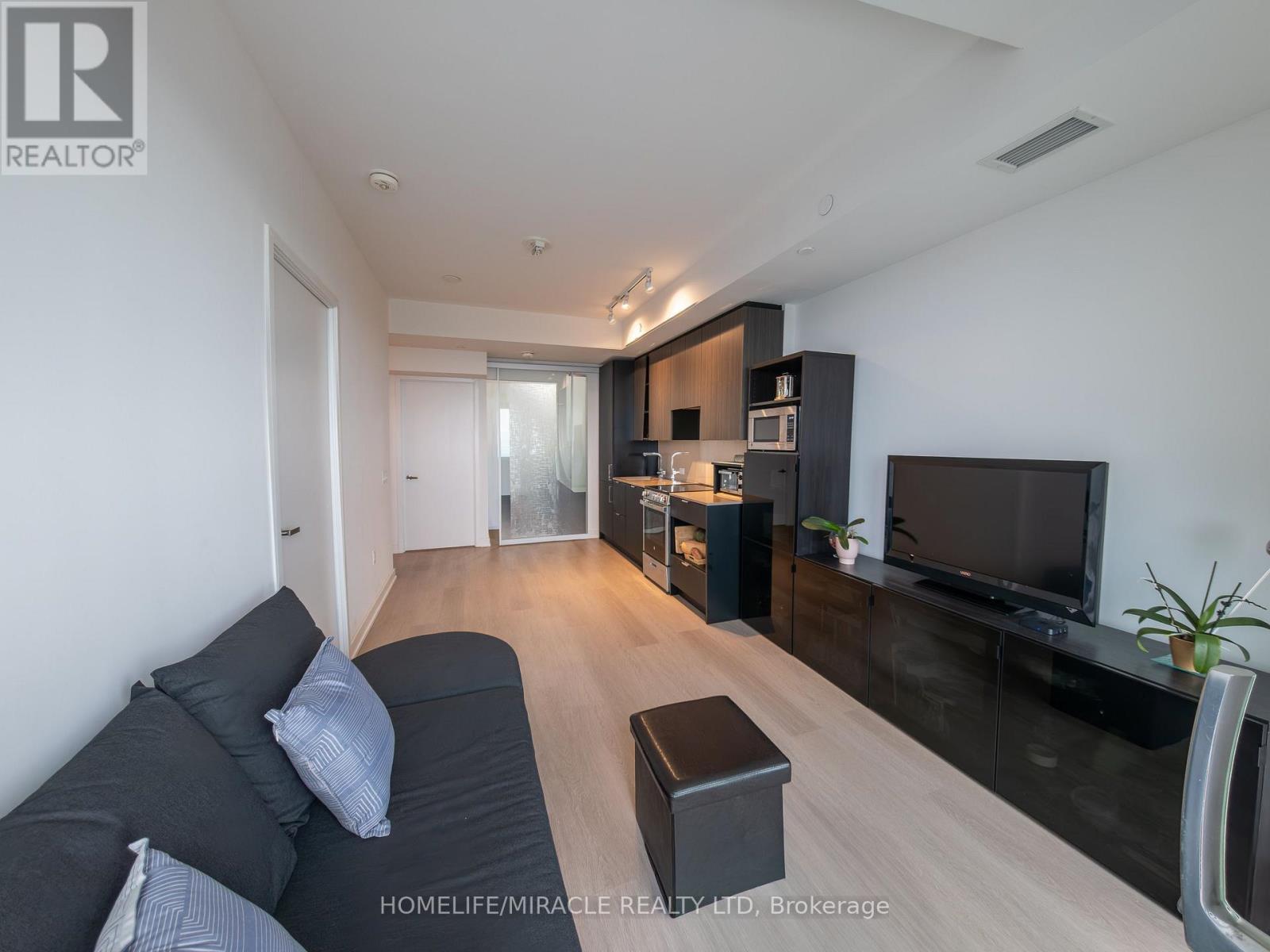 4407 - 3883 Quartz Road, Mississauga, Ontario  L5B 0M4 - Photo 3 - W14099464