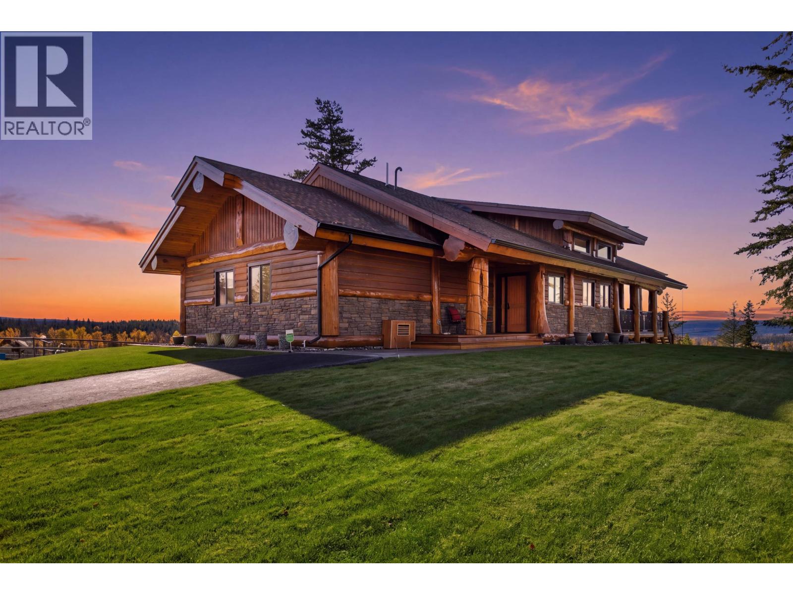 3139 Huston Road, 150 Mile House, British Columbia  V0K 2G0 - Photo 4 - R3176430