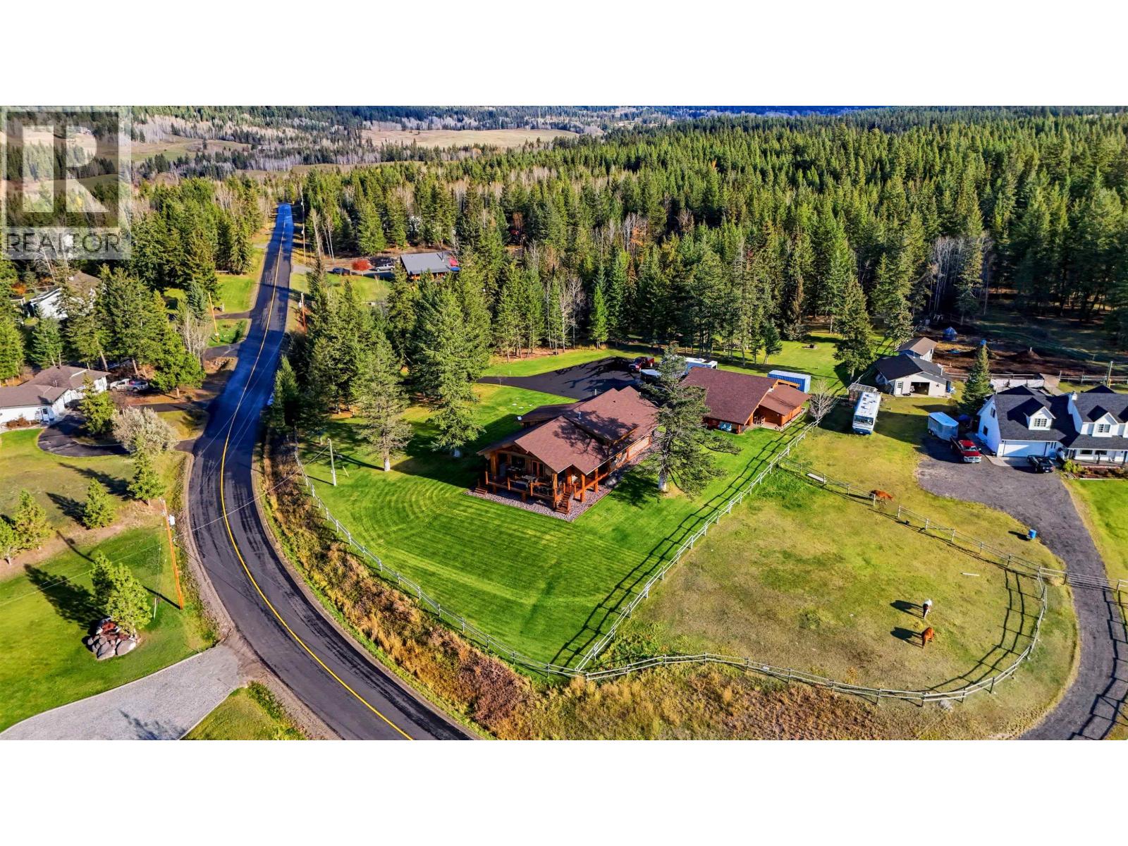 3139 Huston Road, 150 Mile House, British Columbia  V0K 2G0 - Photo 39 - R3176430