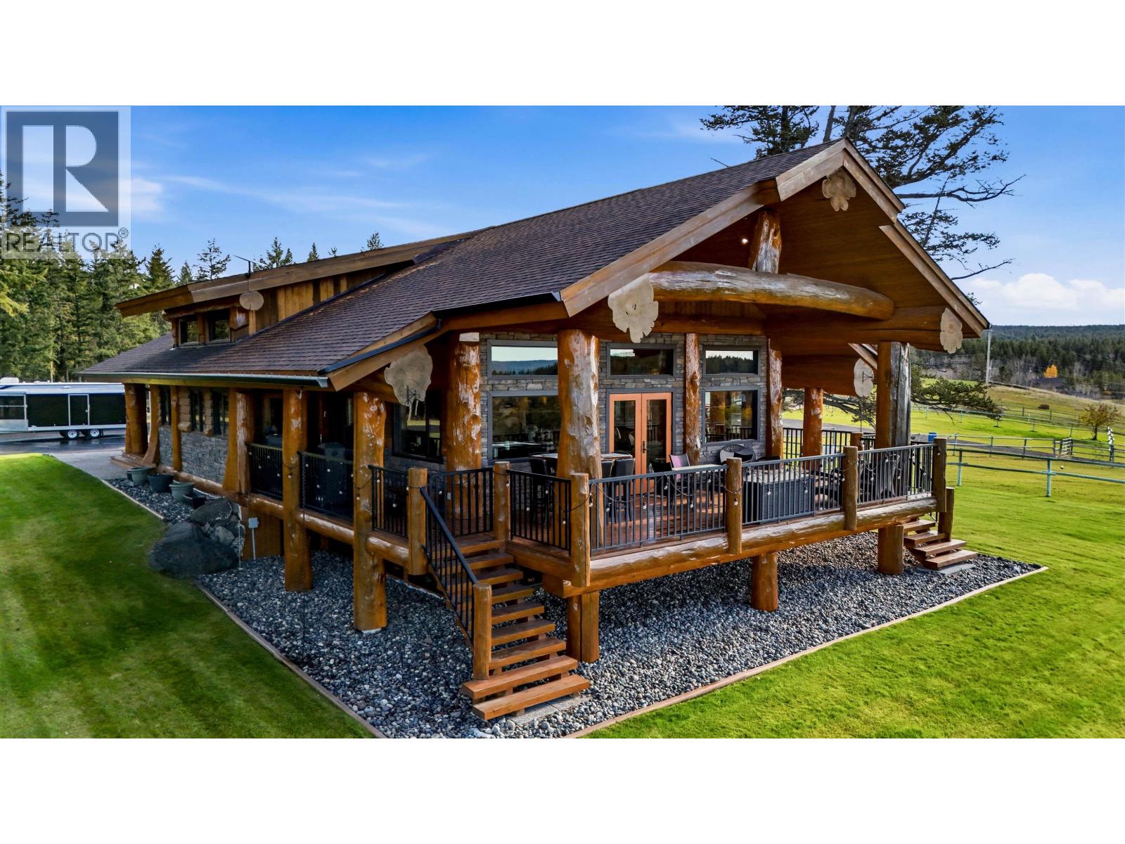 3139 Huston Road, 150 Mile House, British Columbia  V0K 2G0 - Photo 32 - R3176430