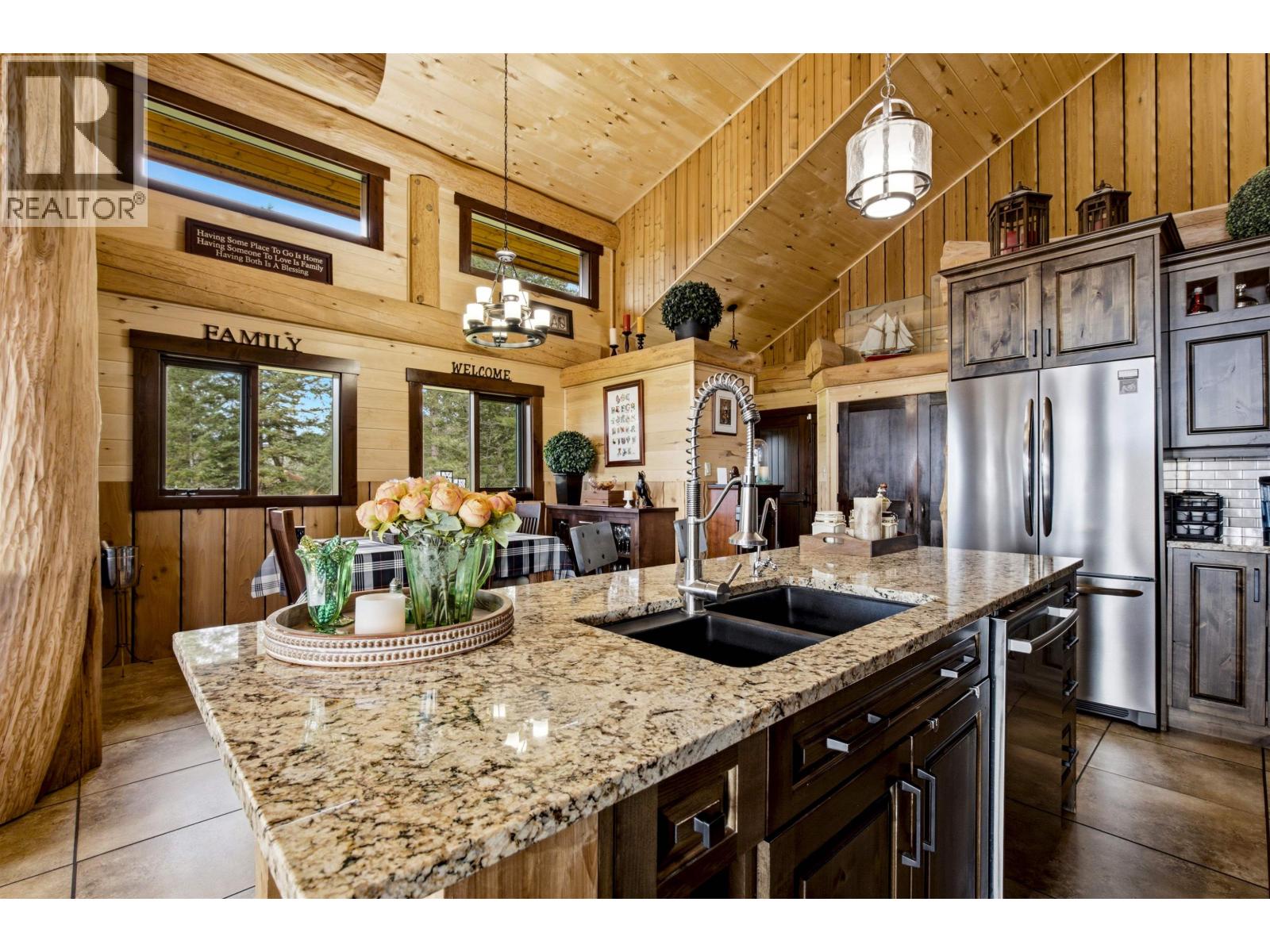 3139 Huston Road, 150 Mile House, British Columbia  V0K 2G0 - Photo 13 - R3176430