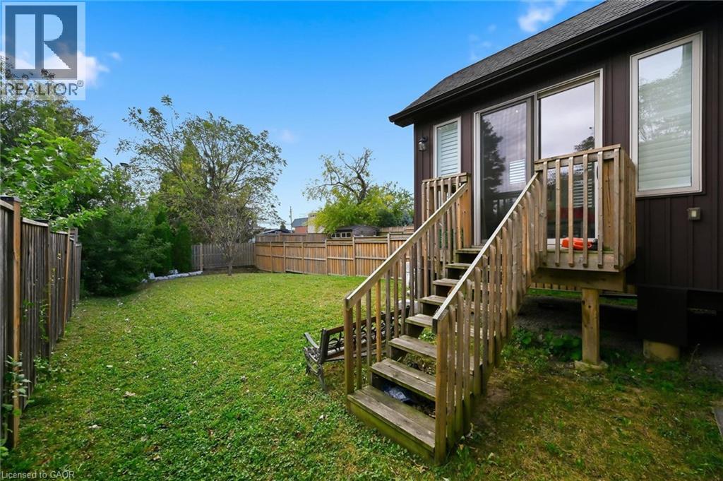 305 Caledon Avenue, Hamilton, Ontario  L9C 3C9 - Photo 38 - 40867805
