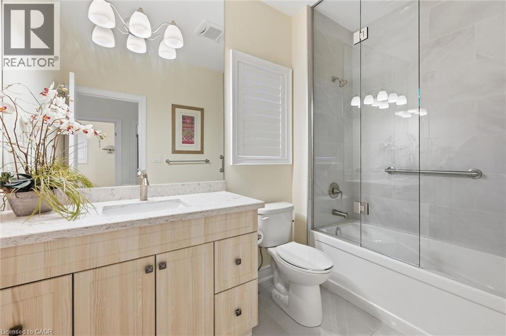 305 Caledon Avenue, Hamilton, Ontario  L9C 3C9 - Photo 7 - 40867805