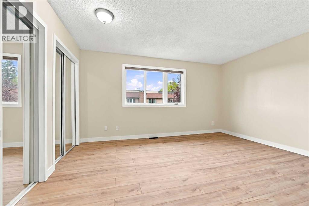 18, 9908 Bonaventure Drive SE