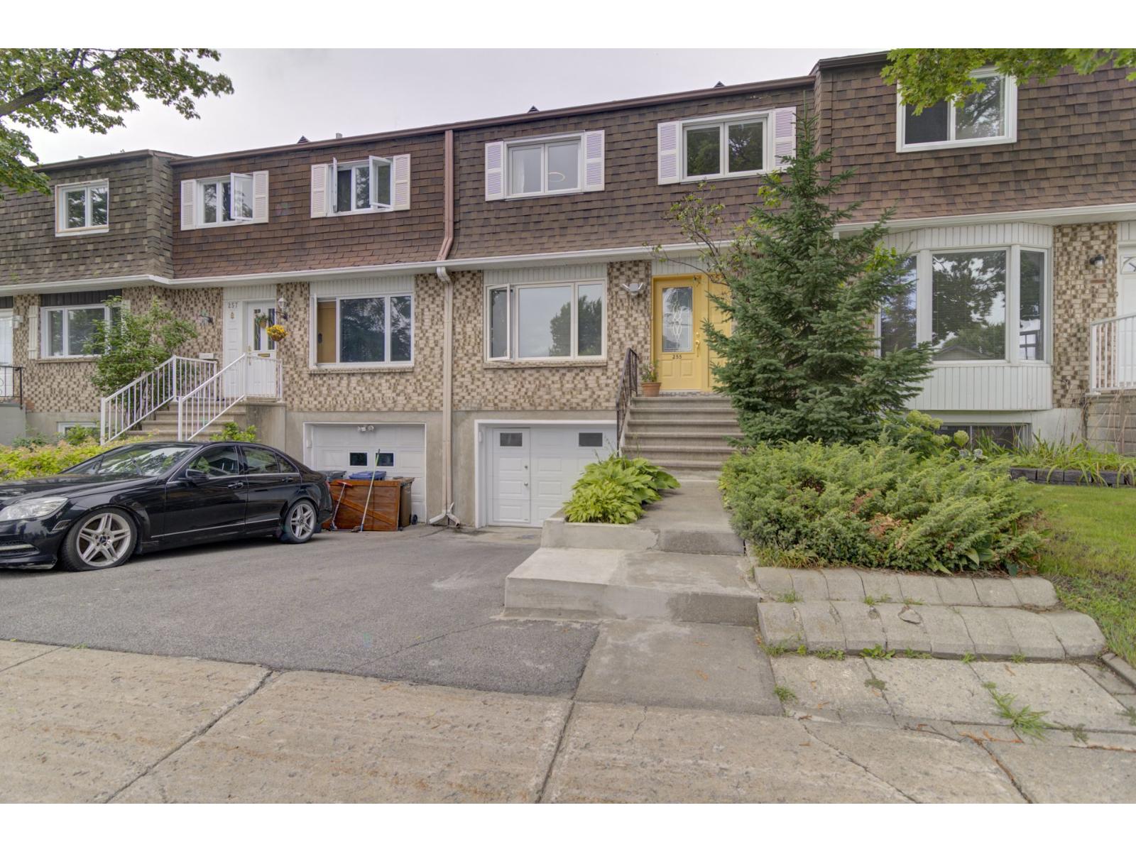 255 Rue de Clairvaux Laval (Laval-des-Rapides) Quebec Canada H7N2K2 4