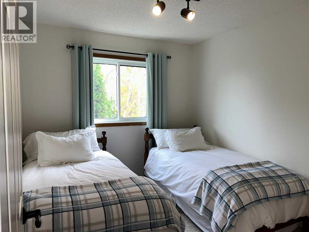 1515 Sunvista Way SE, Calgary, Alberta  T2X 3G3 - Photo 20 - A2353053