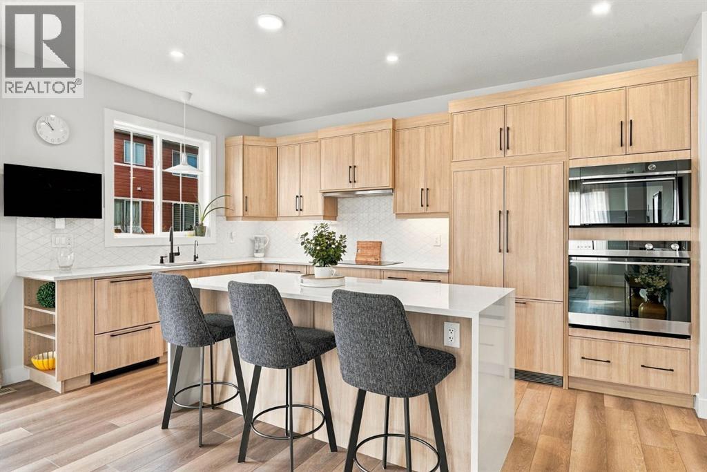 24 Yorkville Terrace SW