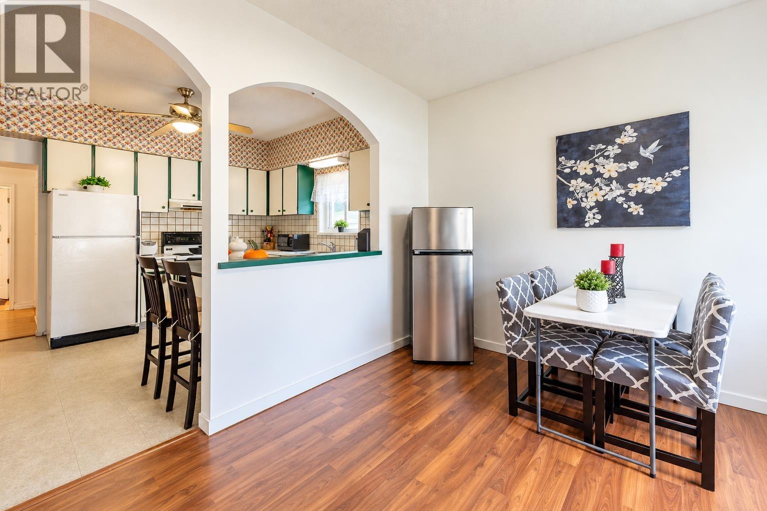7620 14th Avenue, Burnaby, British Columbia  V3N 2A5 - Photo 11 - R3176994