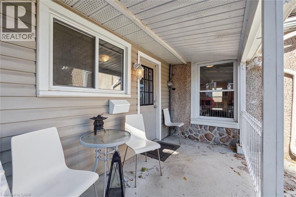 38 Glenmorris Street, Cambridge, Ontario  N1S 2Y2 - Photo 3 - 40869356
