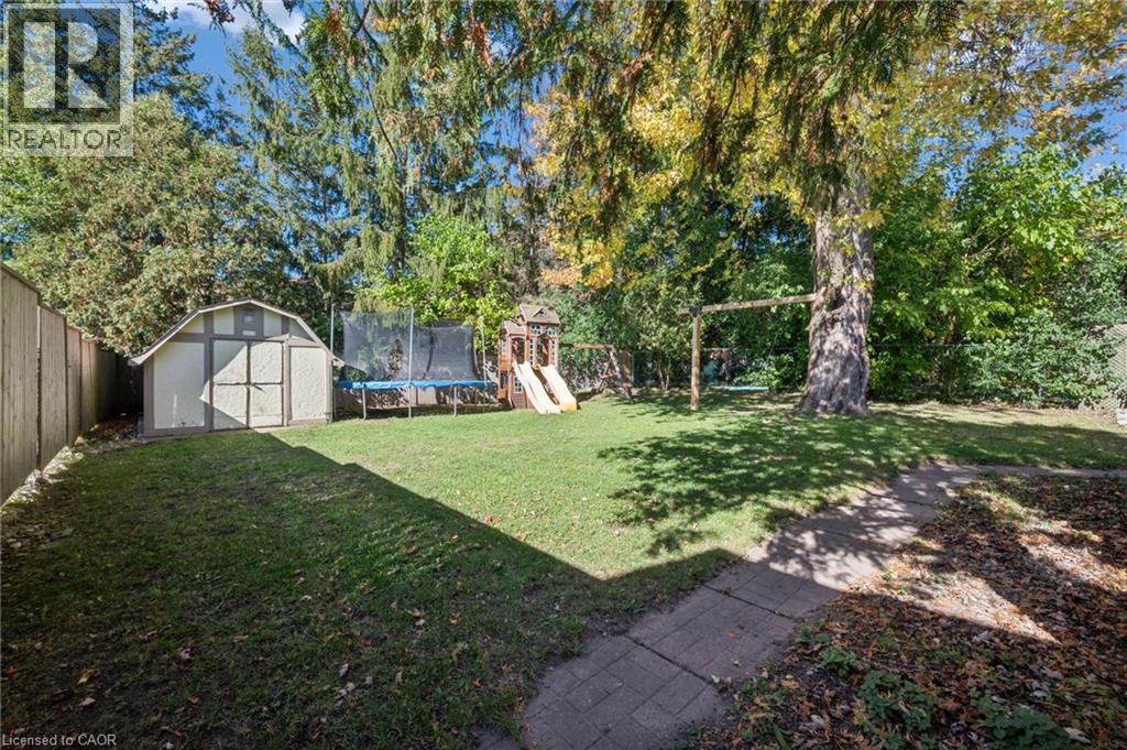 51 Cayley Court, Kitchener, Ontario  N2G 4N8 - Photo 31 - 40872558