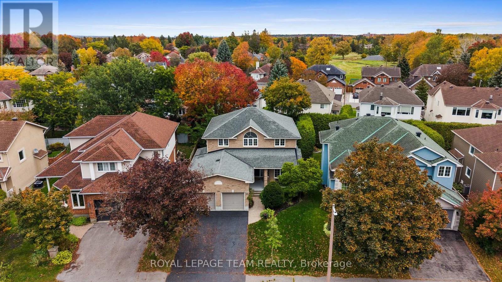 136 Shaughnessy Crescent, Ottawa, Ontario  K2K 2N3 - Photo 1 - X14099662