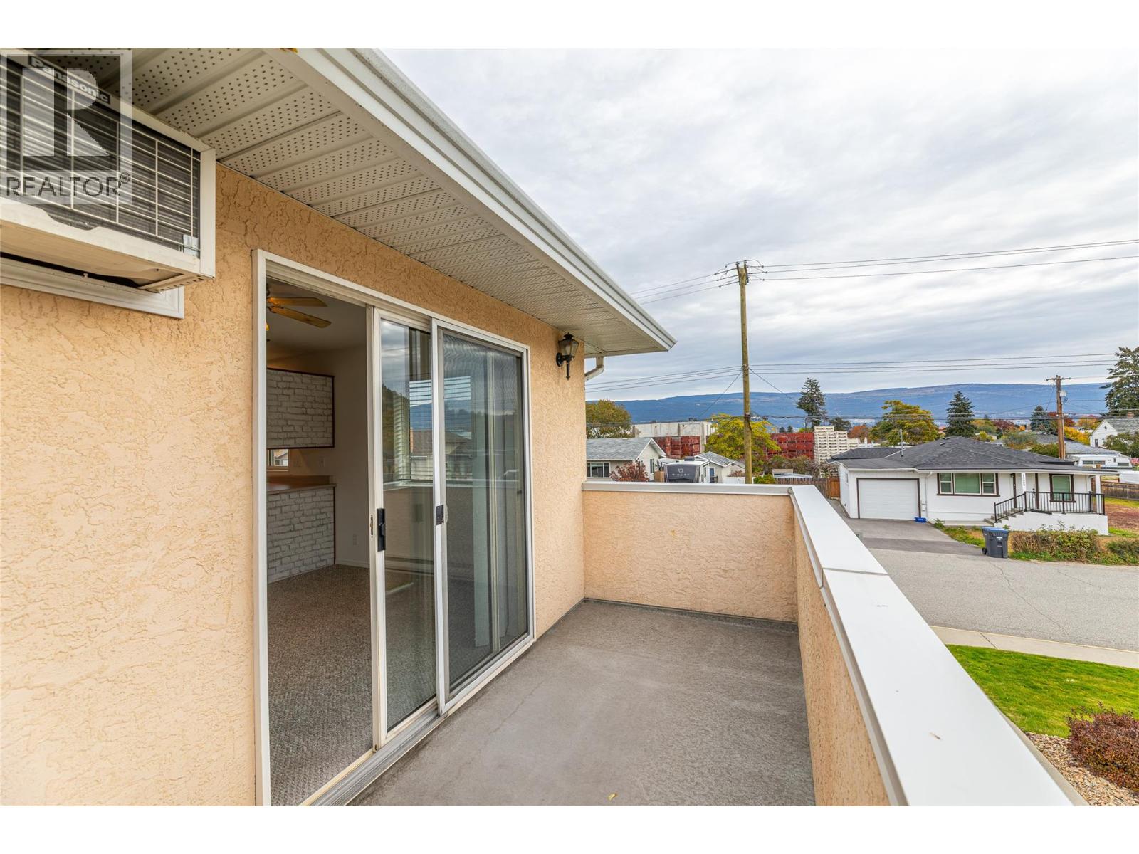 13014 ARMSTRONG Avenue Unit# 208