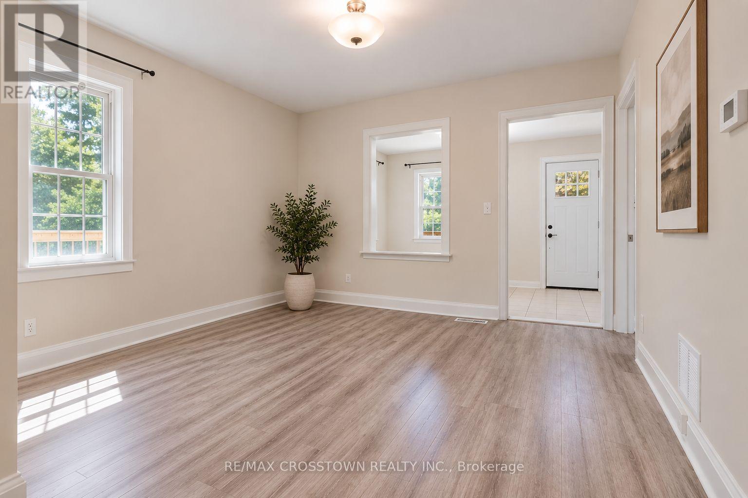 1 - 64 Bleeker Street, Orillia, Ontario  L3V 5Z2 - Photo 5 - S14098150