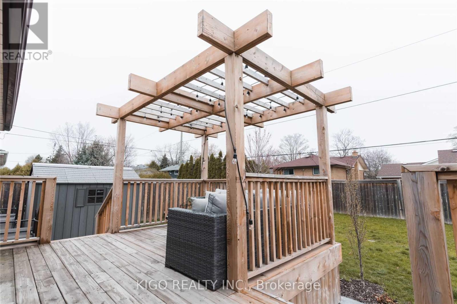Upper - 1227 Homewood Drive, Burlington, Ontario  L7P 2M5 - Photo 19 - W14095292