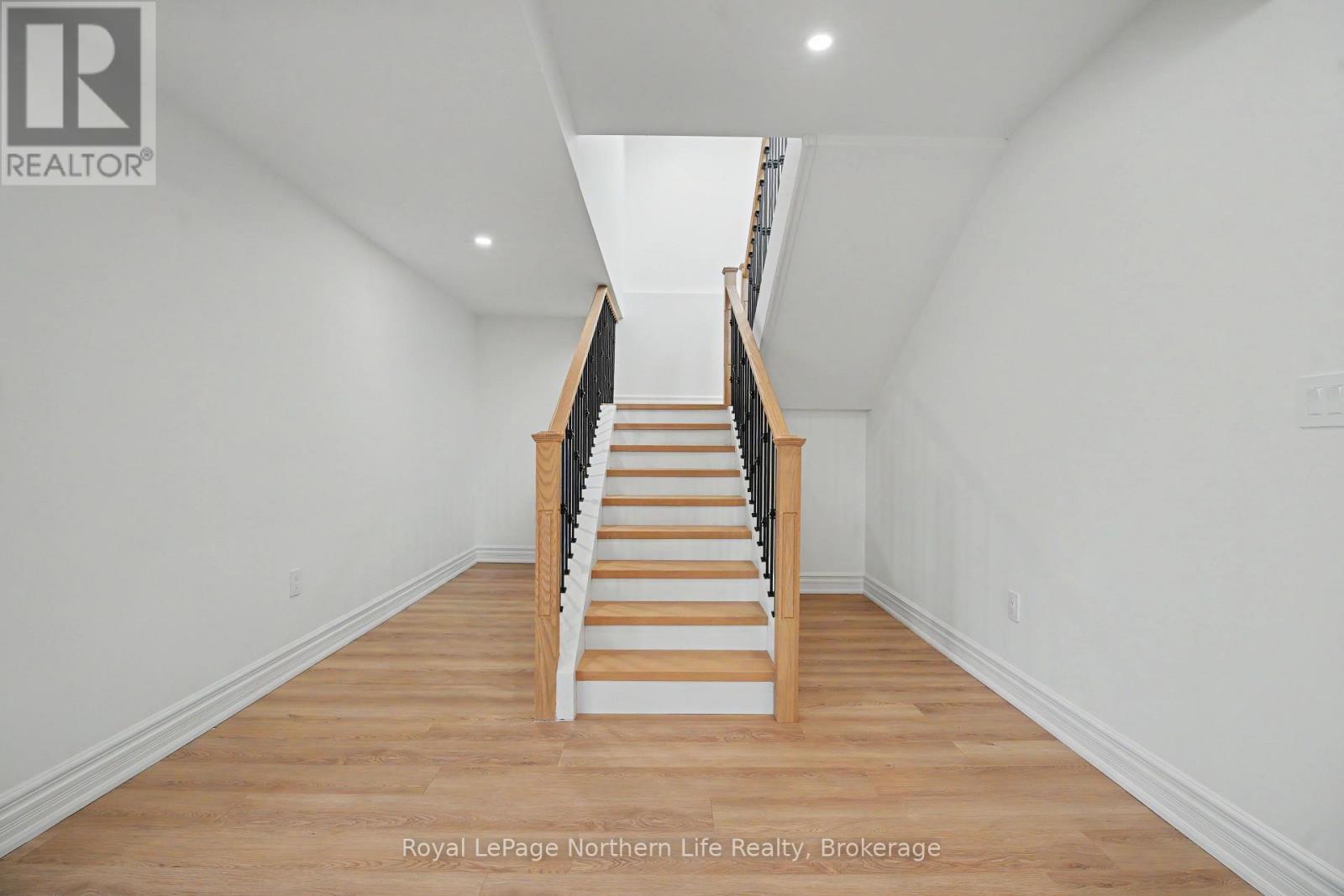 142 Andrew Avenue, North Bay, Ontario  P1B 0G8 - Photo 33 - X14099500