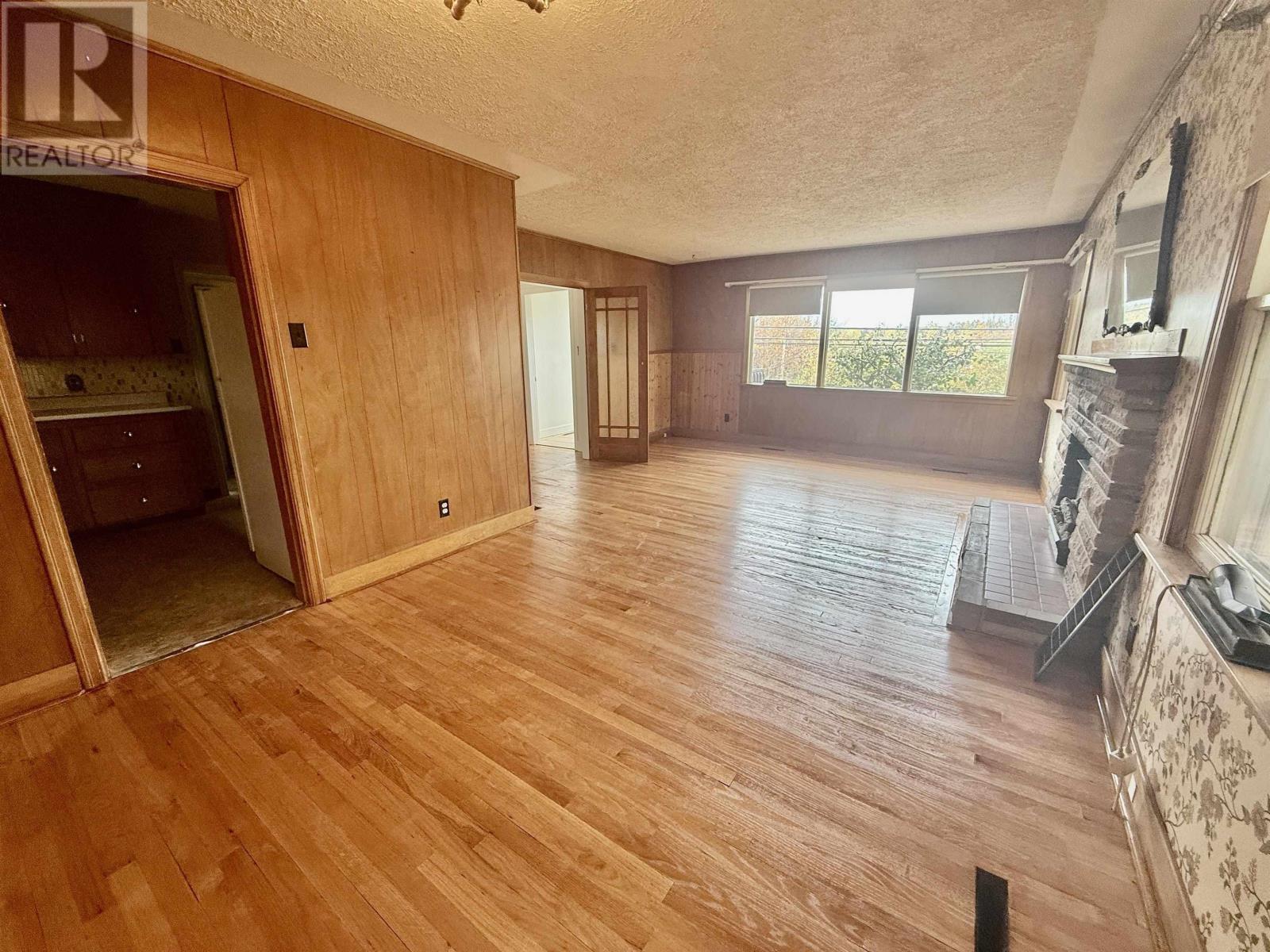 674 Hammonds Plains Road, Bedford, Nova Scotia  B4B 1A7 - Photo 10 - 202613986