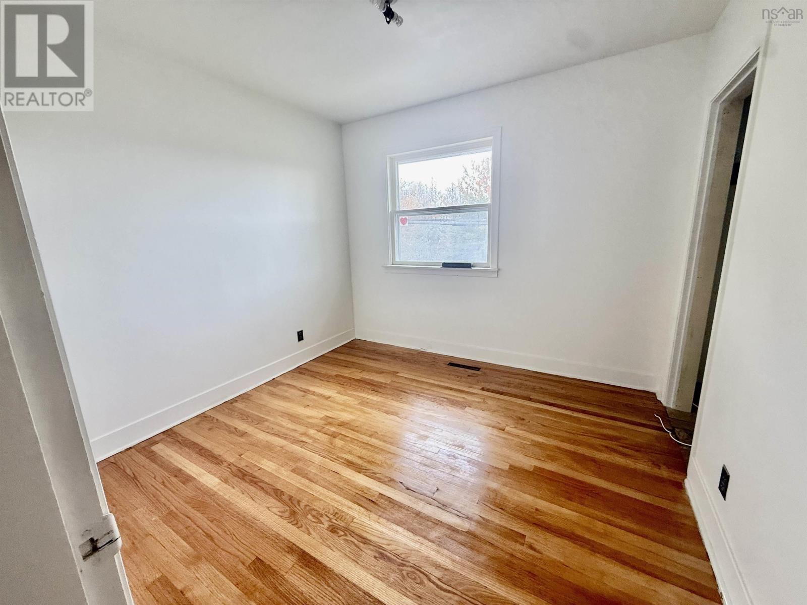 674 Hammonds Plains Road, Bedford, Nova Scotia  B4B 1A7 - Photo 15 - 202613986