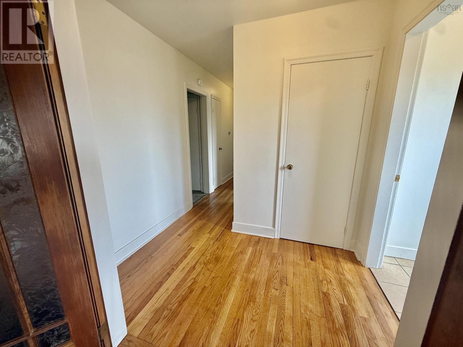 674 Hammonds Plains Road, Bedford, Nova Scotia  B4B 1A7 - Photo 4 - 202613986