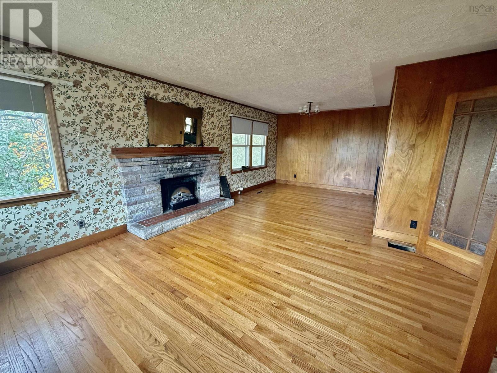 674 Hammonds Plains Road, Bedford, Nova Scotia  B4B 1A7 - Photo 6 - 202613986