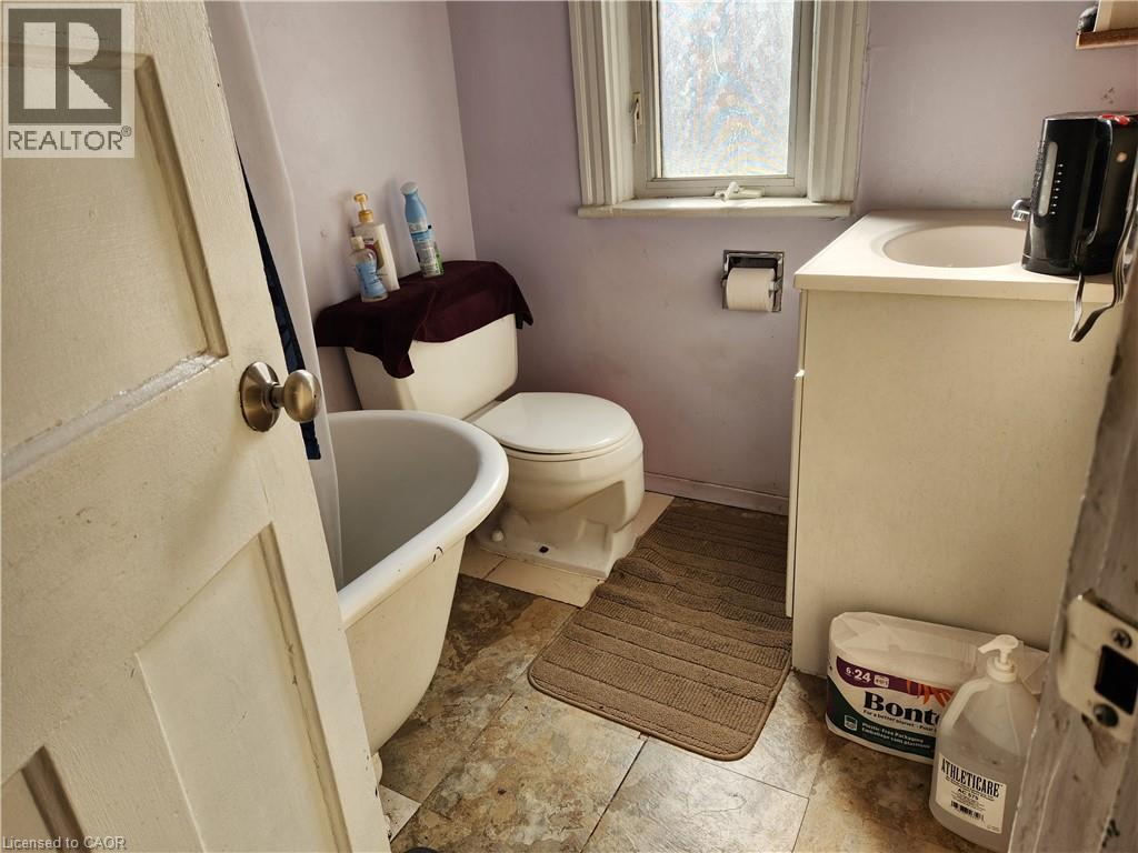 25 Gladstone Avenue, Hamilton, Ontario  L8M 2H7 - Photo 13 - 40872845