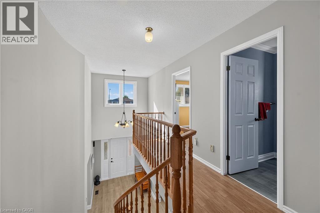 55 Fusilier Drive, Hamilton, Ontario  L9B 2E5 - Photo 33 - 40872792