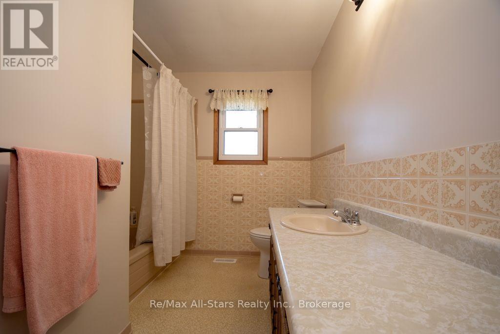 1067 Fleetwood Road, Kawartha Lakes, Ontario  L0B 1K0 - Photo 24 - X14099668