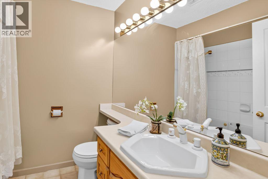 1423 Regan Avenue, Coquitlam, British Columbia  V3J 3B6 - Photo 18 - R3177024