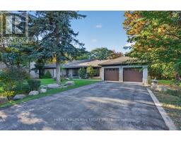 140 SANDRINGHAM DRIVE, Toronto, Ontario
