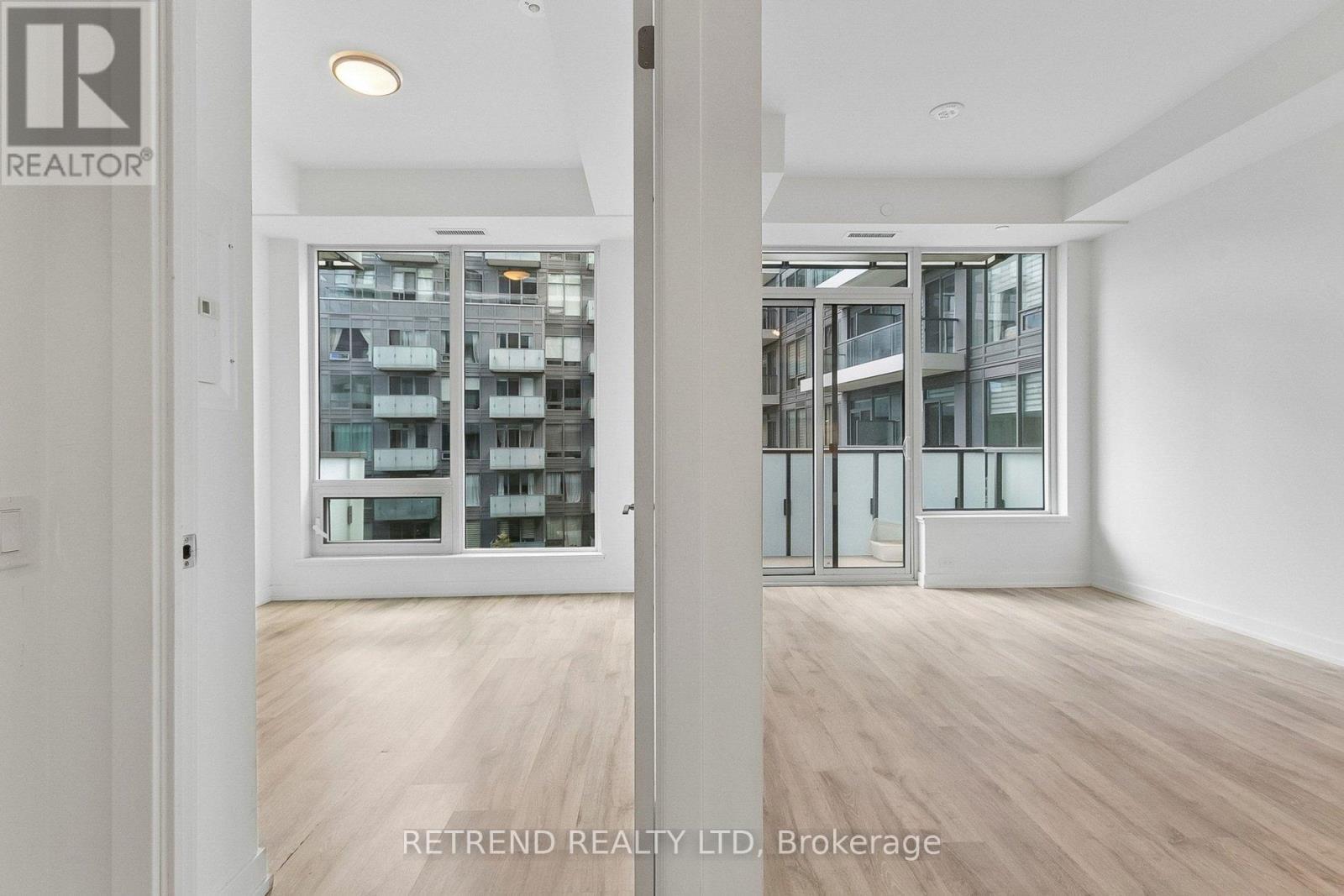 7 Golden Lion Heights, Toronto, Ontario  M2M 0C1 - Photo 10 - C14099590