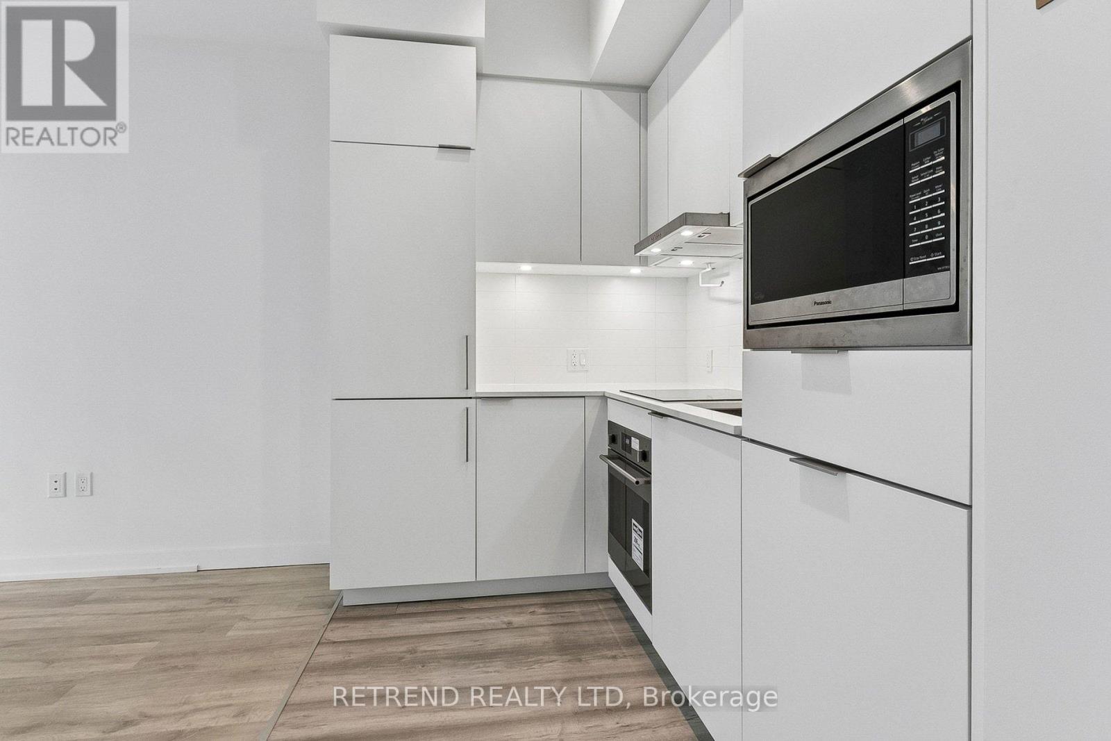 7 Golden Lion Heights, Toronto, Ontario  M2M 0C1 - Photo 19 - C14099590