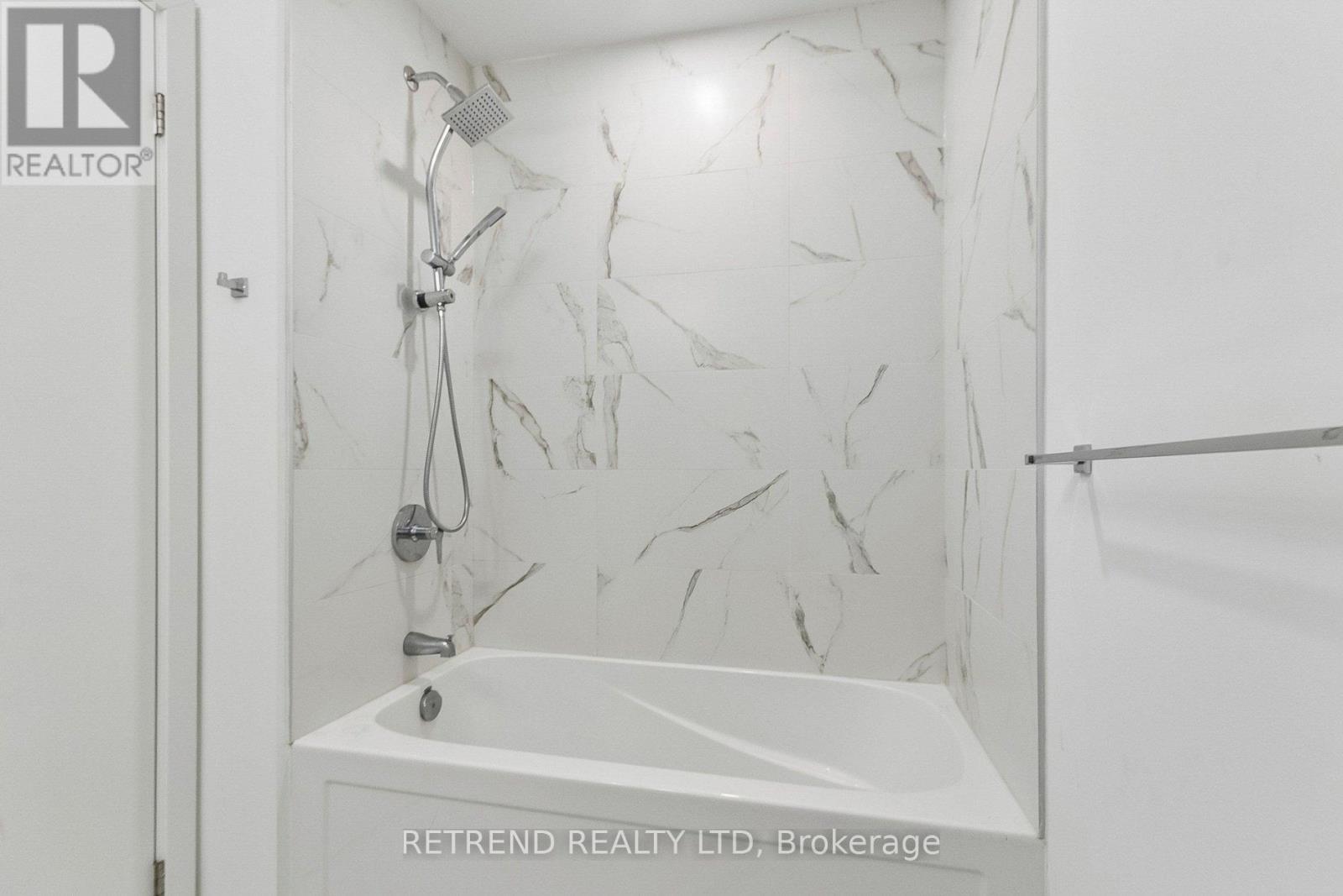 7 Golden Lion Heights, Toronto, Ontario  M2M 0C1 - Photo 25 - C14099590