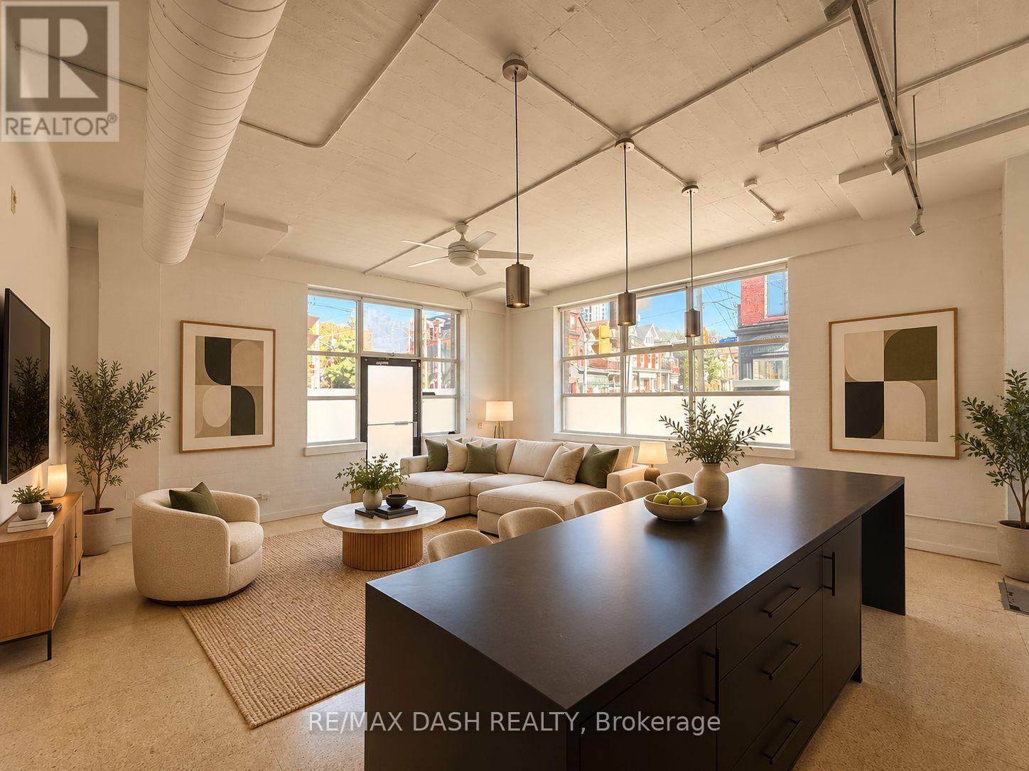 104 - 365 Dundas Street E, Toronto, Ontario  M5A 4R9 - Photo 2 - C14099630