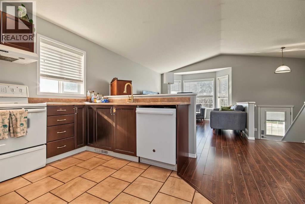 6217 88a Street, Grande Prairie, Alberta T8W 2V3 - Photo 12 - A2350903