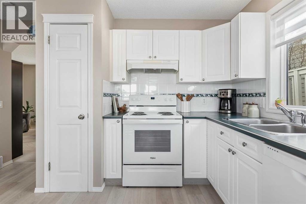 189 Tuscany Valley Way NW, Calgary, Alberta  T3L 2A7 - Photo 10 - A2352551