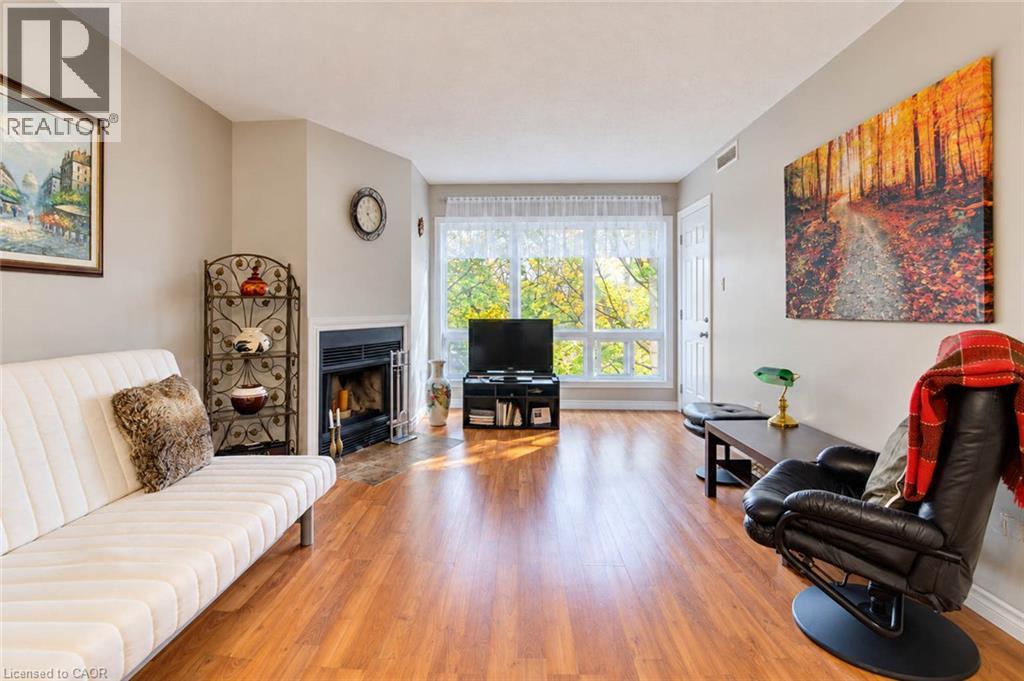 15 Hofstetter Avenue Unit# 306, Kitchener, Ontario  N2A 3Z7 - Photo 4 - 40871170