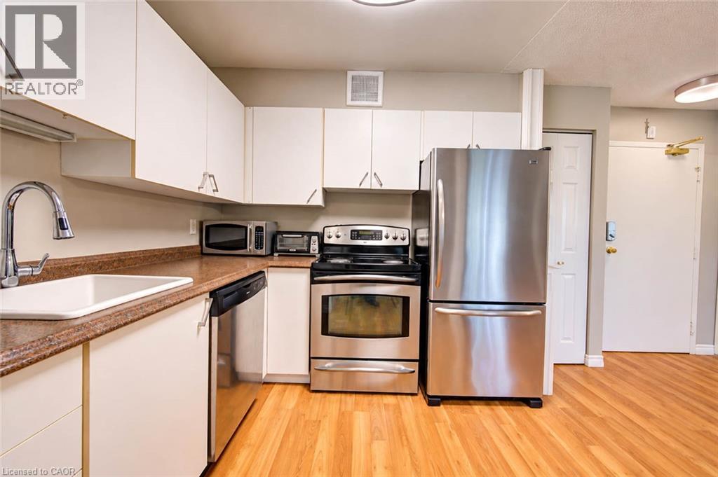 15 Hofstetter Avenue Unit# 306, Kitchener, Ontario  N2A 3Z7 - Photo 9 - 40871170