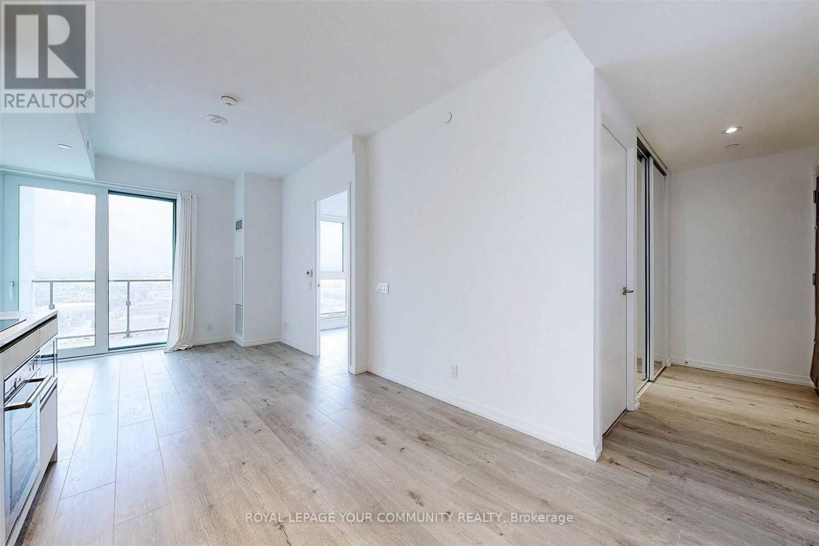 2301 - 1000 Portage Parkway, Vaughan, Ontario  L4K 0L1 - Photo 3 - N14099558