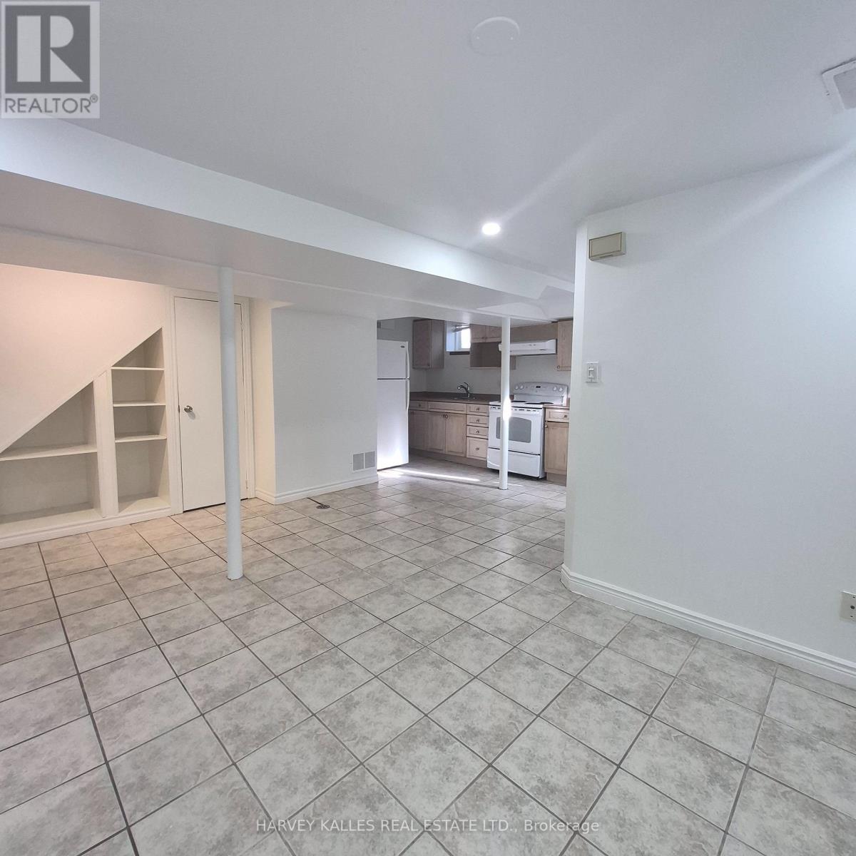 Lower - 1575 Dufferin Street, Toronto, Ontario  M6H 3L5 - Photo 4 - W14099054