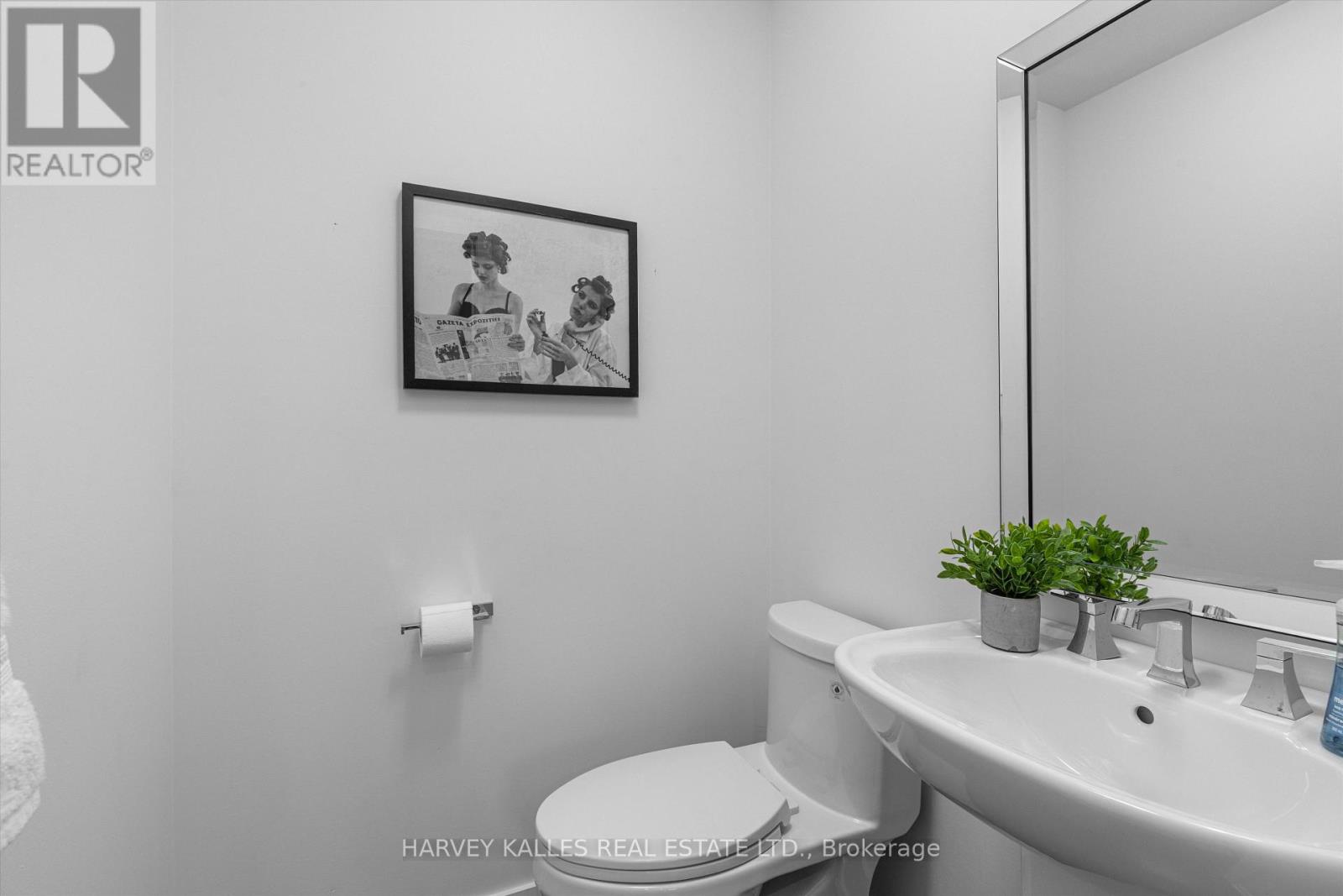 609a Harvie Avenue, Toronto, Ontario  M6E 4M3 - Photo 23 - W14099502
