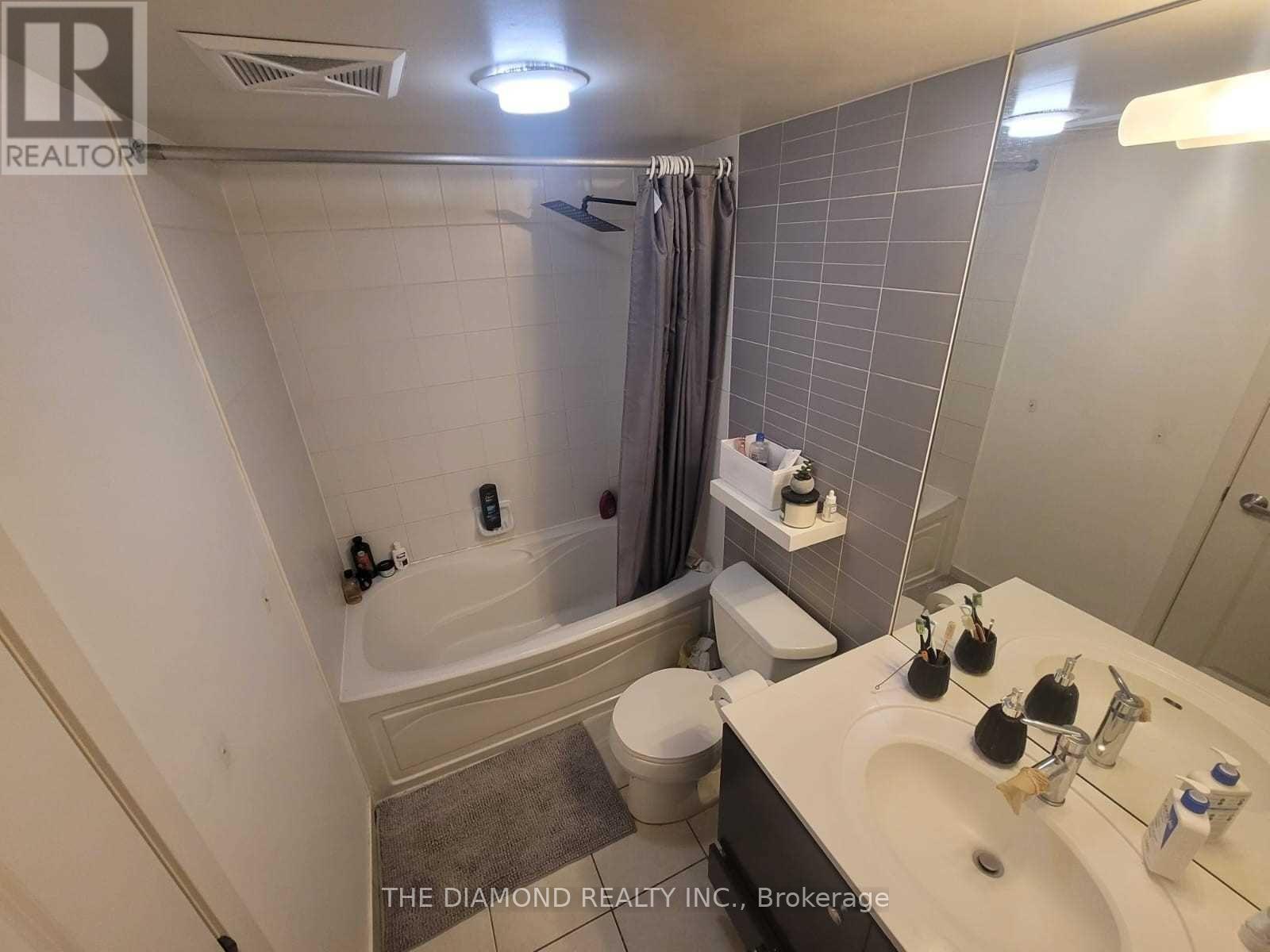 1808 - 225 Sherway Gardens Road, Toronto, Ontario  M9C 0A3 - Photo 15 - W14099656