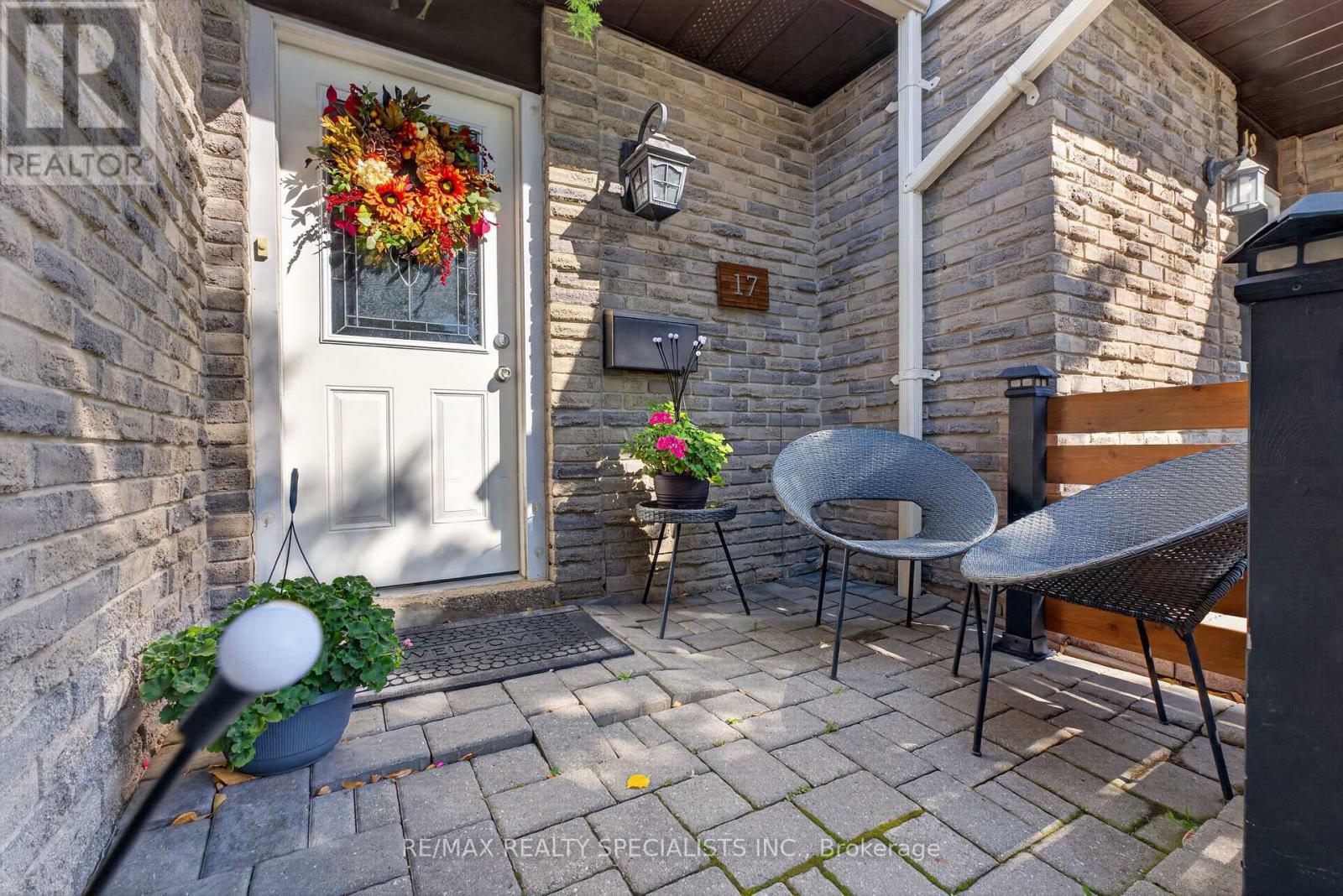 17 - 5610 Montevideo Road, Mississauga, Ontario  L5N 2N9 - Photo 3 - W14099688