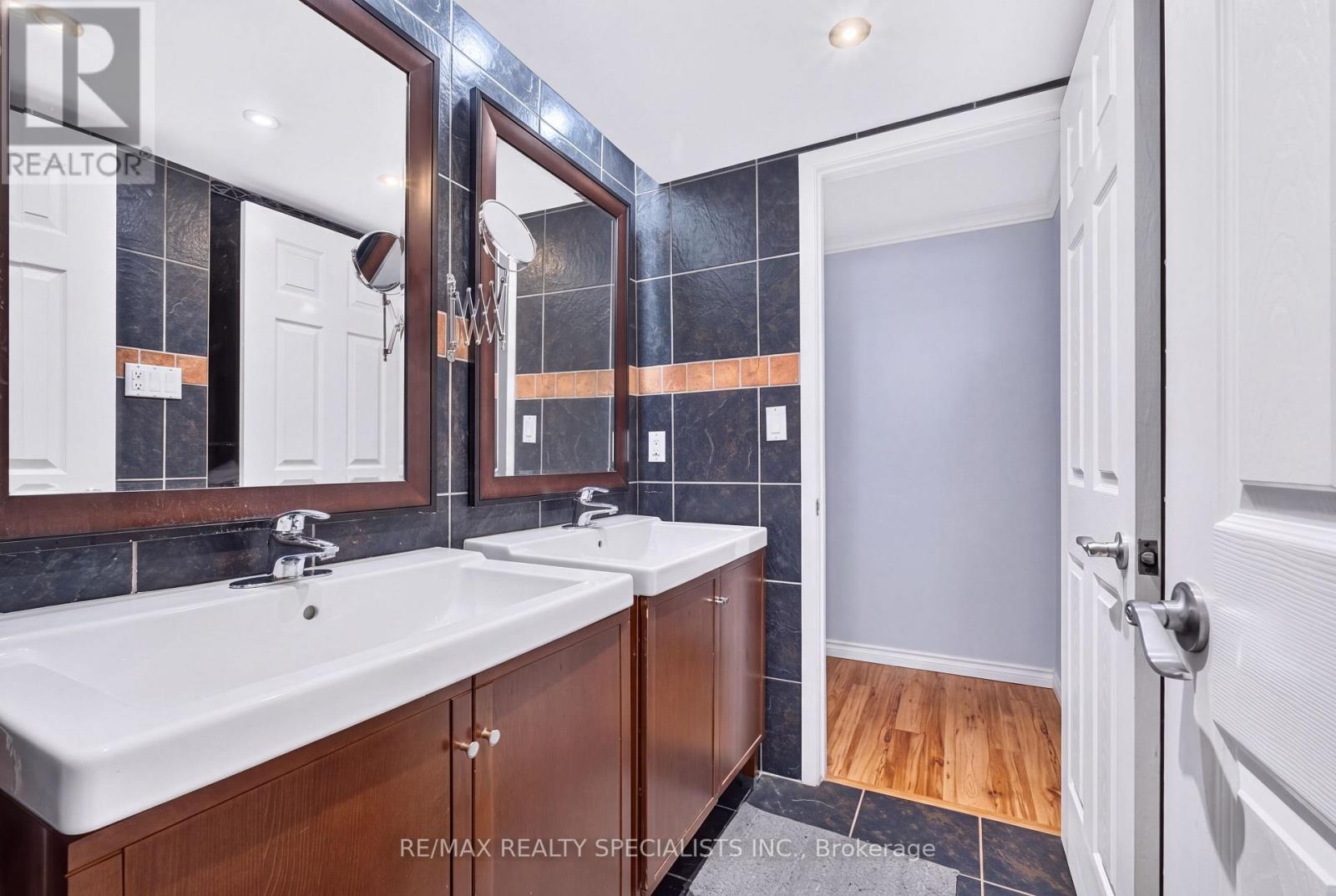 17 - 5610 Montevideo Road, Mississauga, Ontario  L5N 2N9 - Photo 46 - W14099688